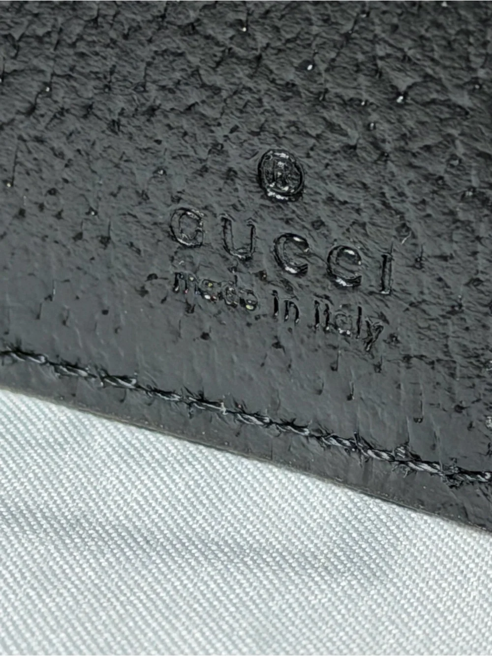Gucci Animalier Bee Leather Bifold Wallet - Black (Box + Dust Bag)